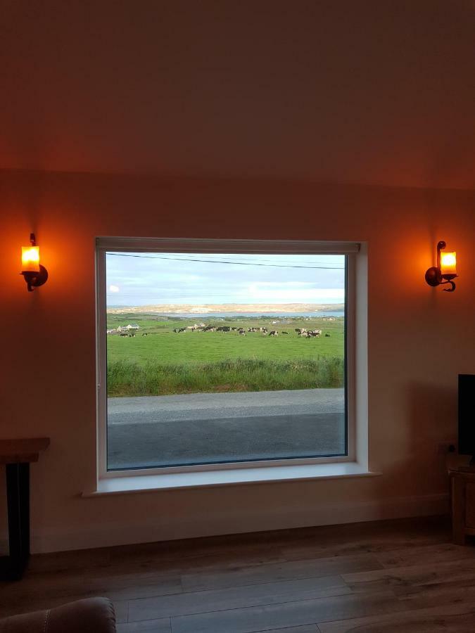 Conway'S Cottage With Sea View Nestling By Cliffs-Of-Moher ลิสกานเนอร์ ภายนอก รูปภาพ